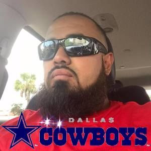 Meet your Posher, Efrain